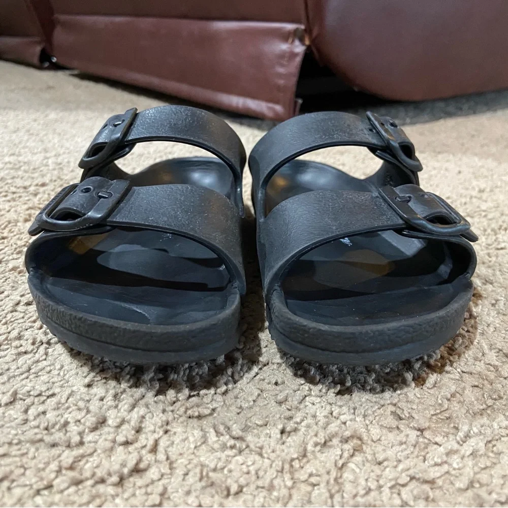 BIRKENSTOCK Kids Unisex Arizona Essential Black EVA Sandal Slides Size 30 C12 - Picture 2 of 9